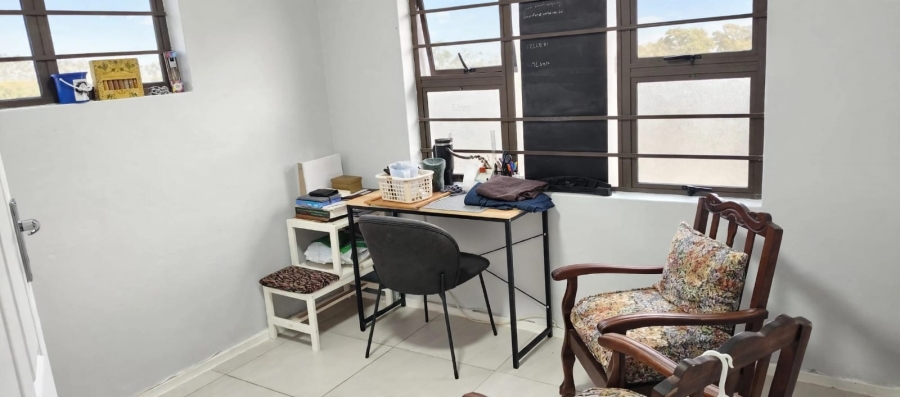 5 Bedroom Property for Sale in Pellissier Free State